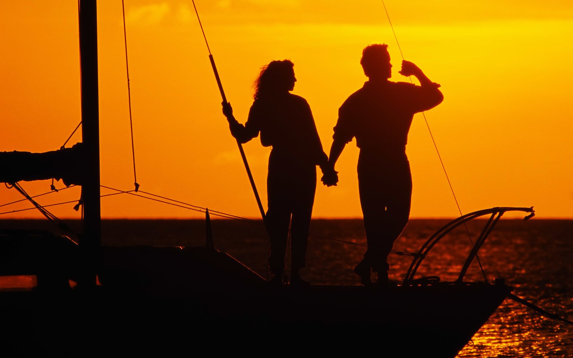 amore romanticismo coppia yacht tramonto mare