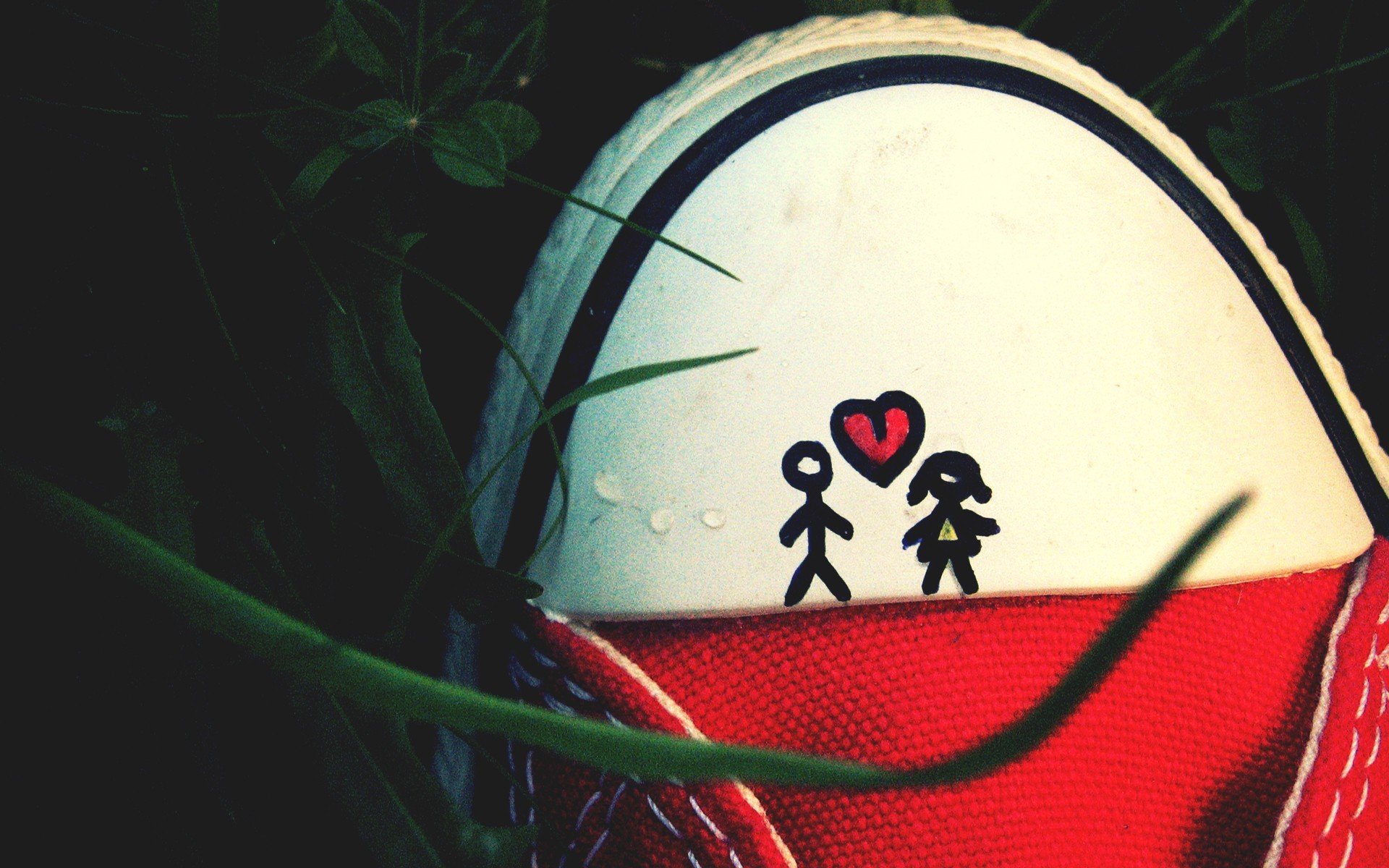 liebe liebesromane zeichnung junge und mädchen schuh stimmung romantik herz zeichnung junge und mädchen