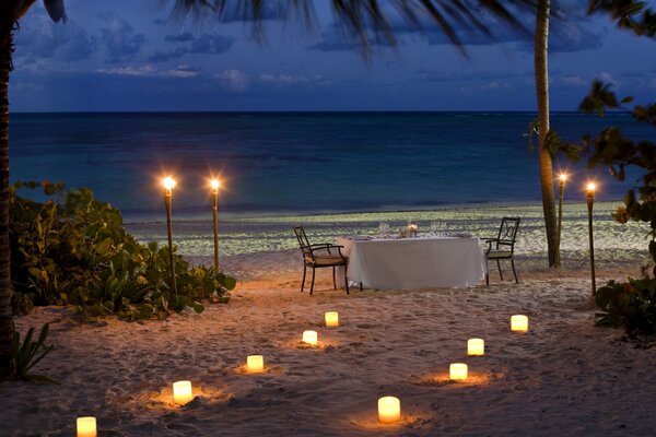 Romantic dinner by the ocean