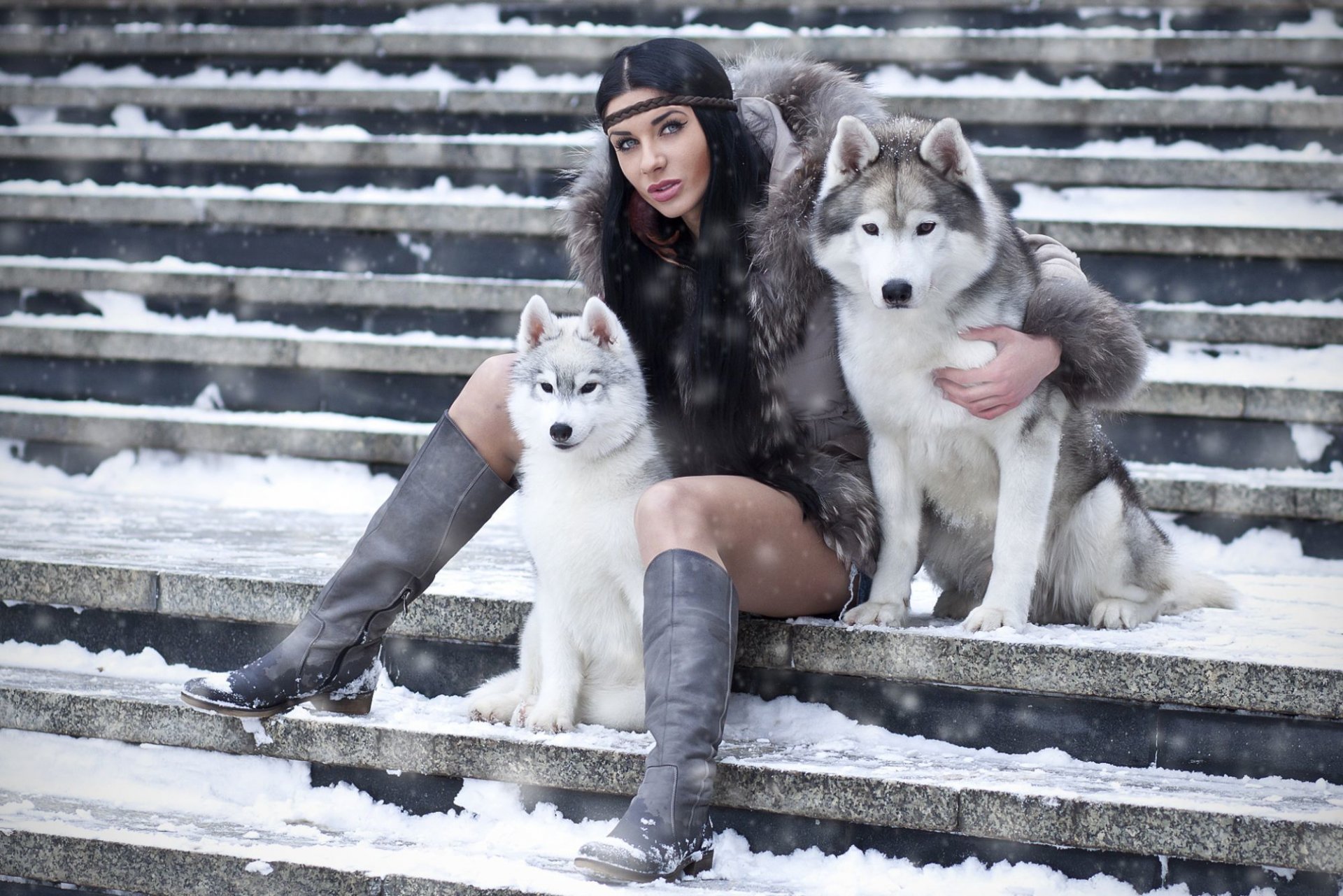 hunde lady schönheit stiefel treppen braunhaarig