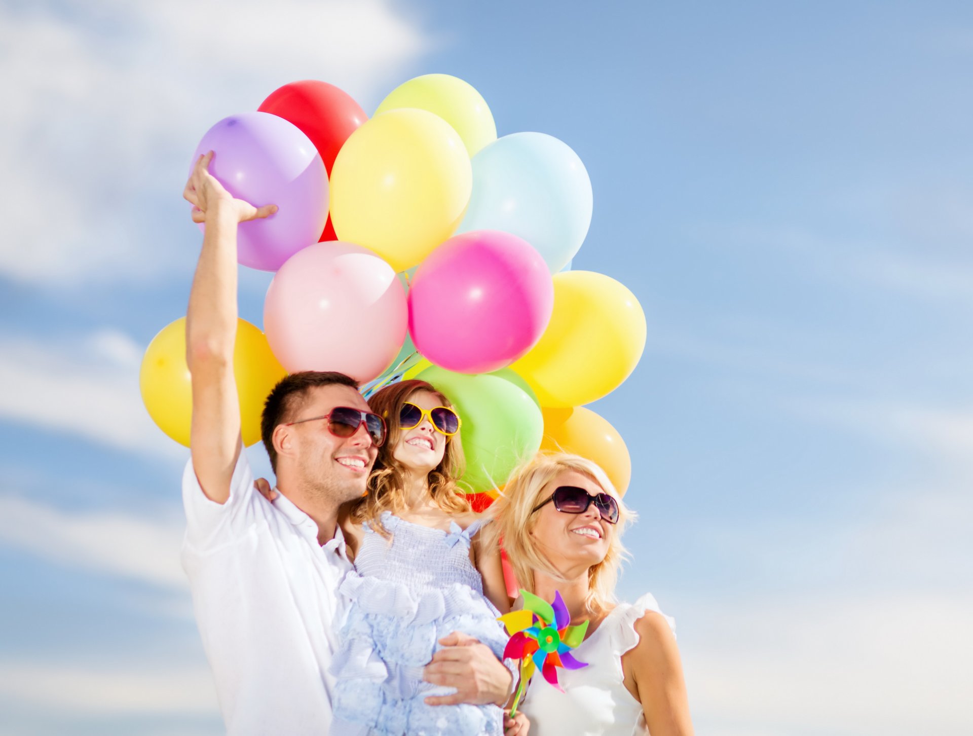 glücklich luftballons bunt himmel familie person luftballons menschen freude glück