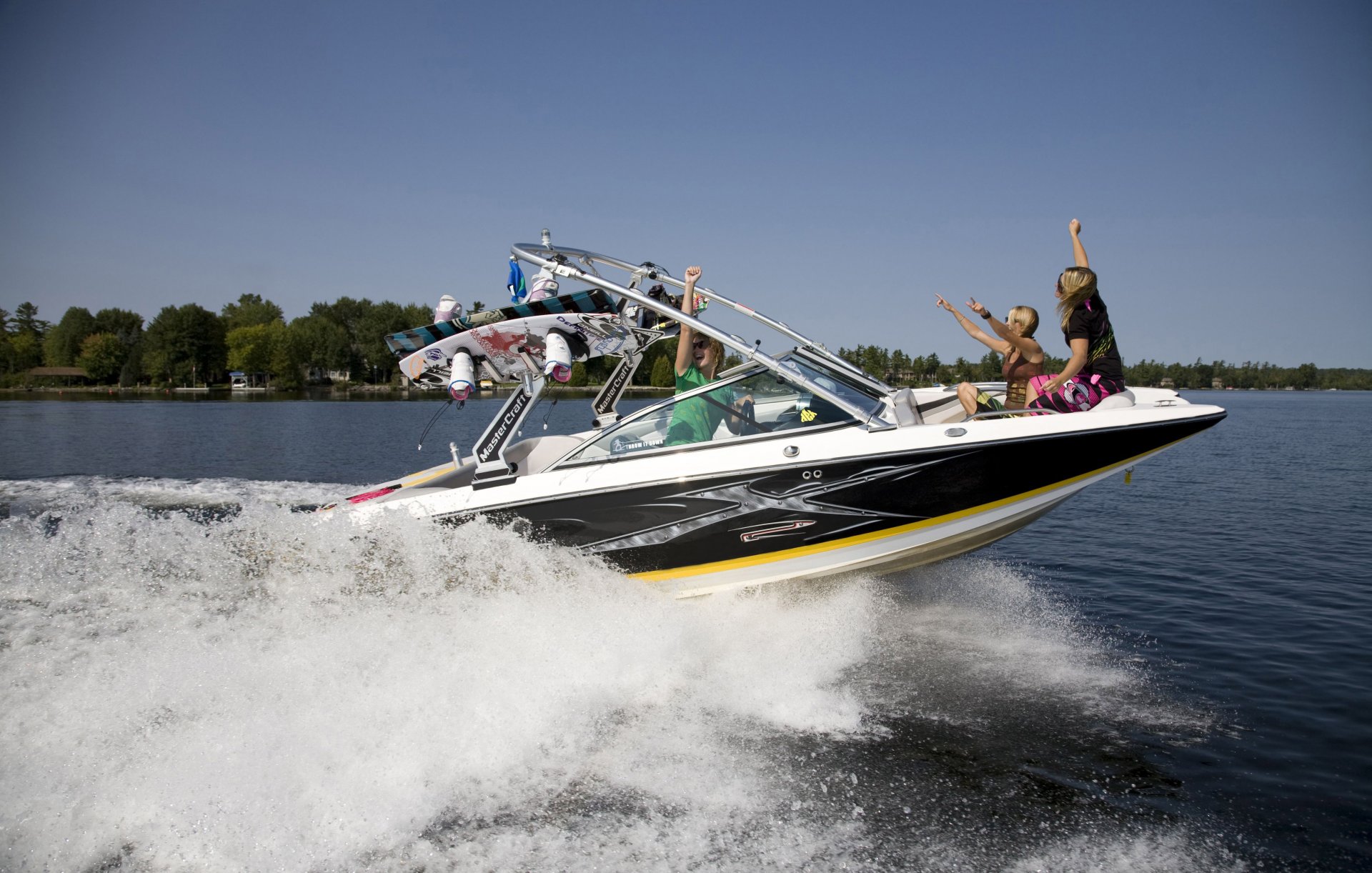 estado de ánimo verano cielo mar ola salpicaduras motor barco velocidad chicas wakeboard atletas vacaciones viajes mi planeta bokeh fondos de pantalla