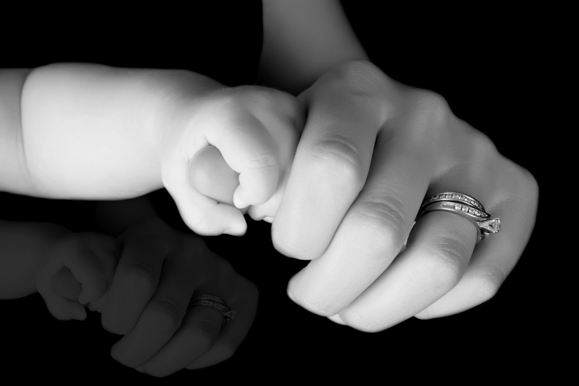 moods hands. girl woman mom mother children girl boy baby baby baby ring happiness background wallpaper widescreen fullscreen widescreen