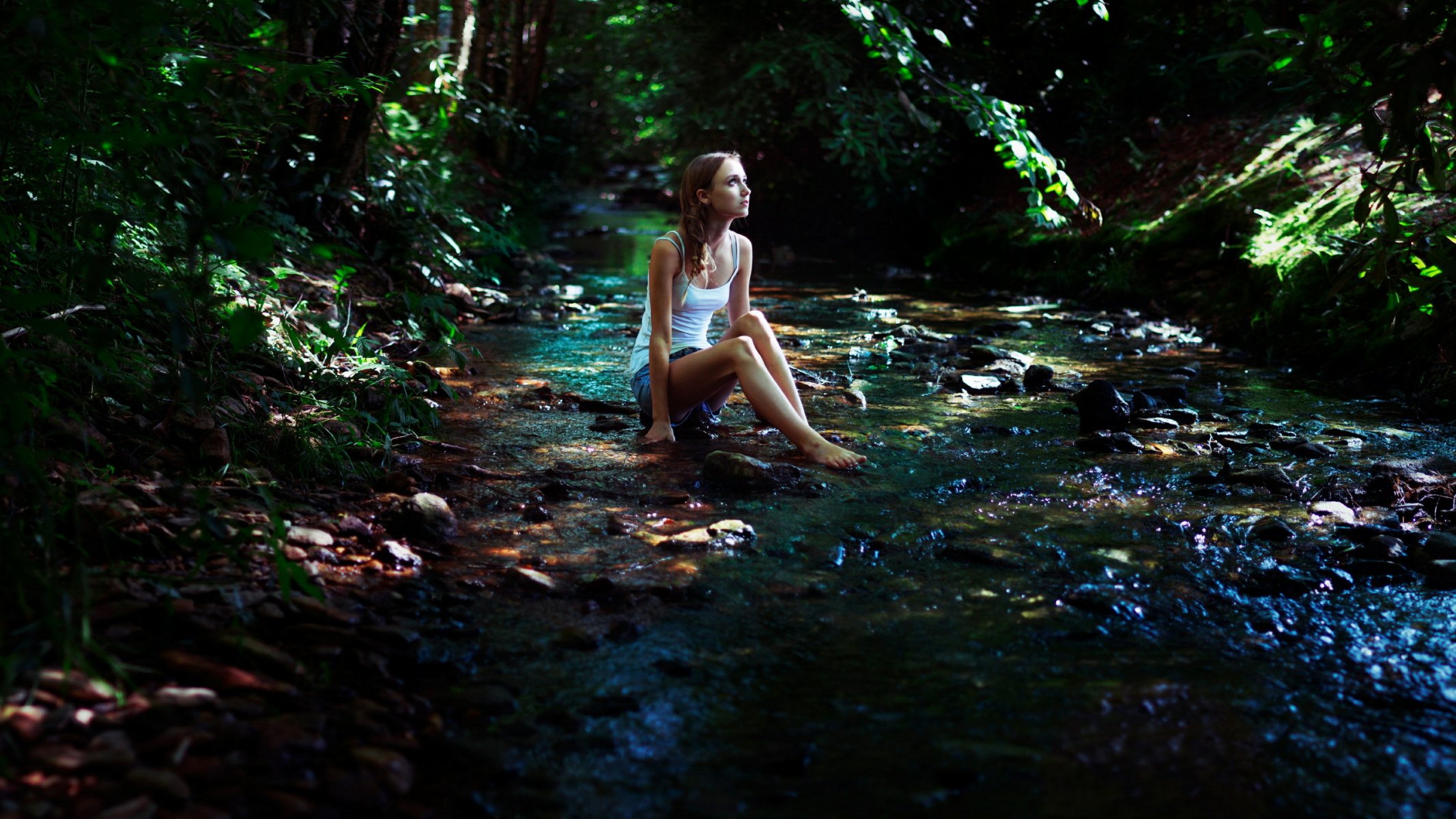 chica río estado de ánimo