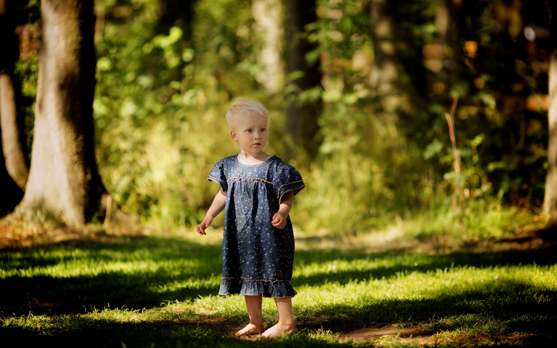 fille forêt été humeur