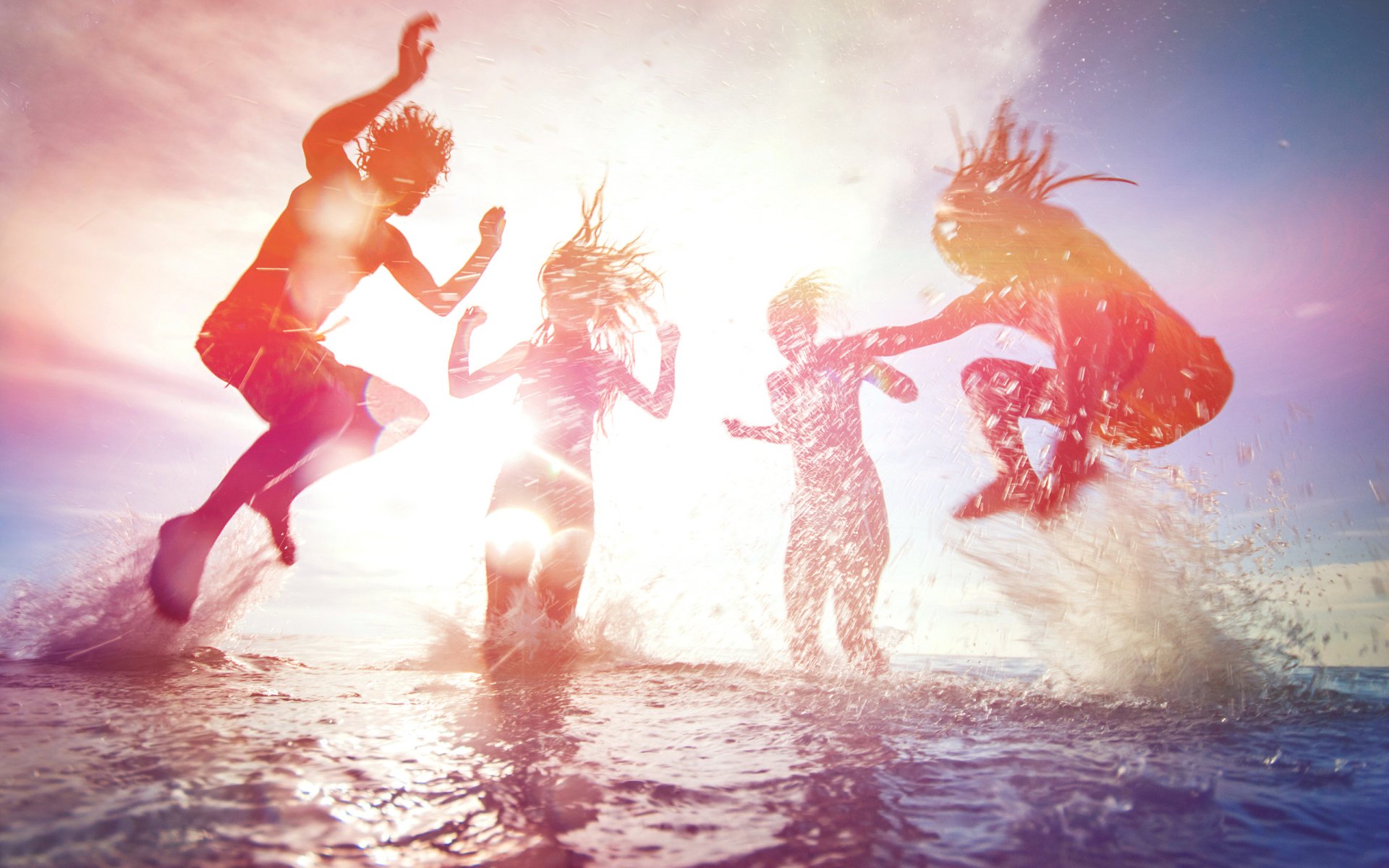 mood summer sports sea ocean water heat sun beach swimming spray foam happiness fun people friends man girls june july august resort light sky tan diving jumping jump creek communication holiday