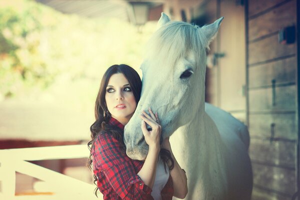 Chica con caballo linda foto