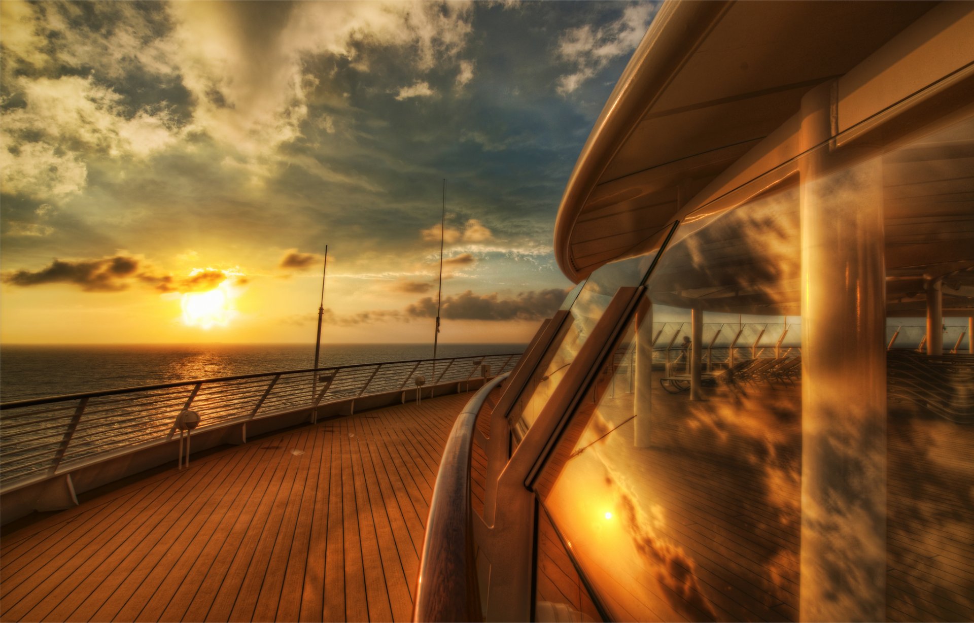 mood macro ship ship boat yacht boat deck sea river water seas ocean sunset sun horizon sky clouds background wallpaper widescreen fullscreen widescreen widescreen