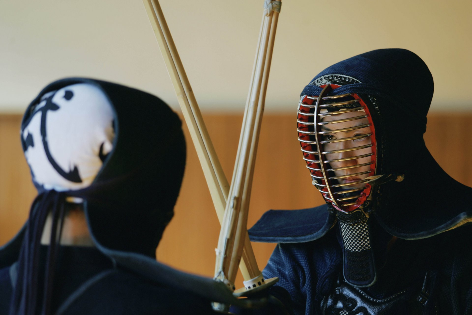 nastrój sport kendo sposób miecz japoński wojskowy sztuka oparta na technikach posiadanie samuraj miecz szermierka bambus miecze dziewczyny japończycy w kendo zamiast katana używany trening miecz synaj składający się płeć