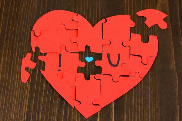 The original red heart puzzle