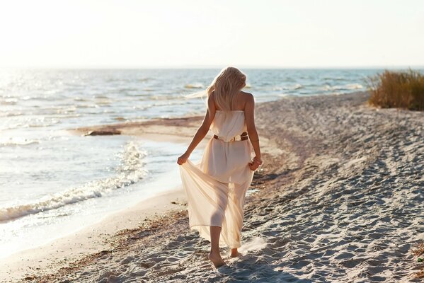 Walking on the sea beach