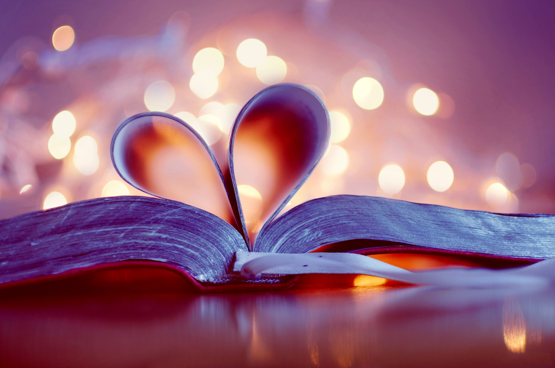 libro bokeh pagine segnalibro cuore cuore