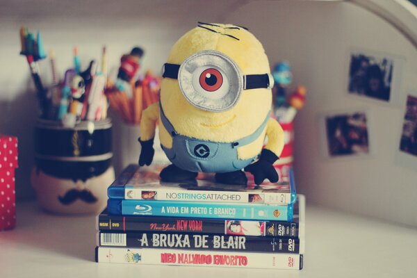 A minion with interesting books