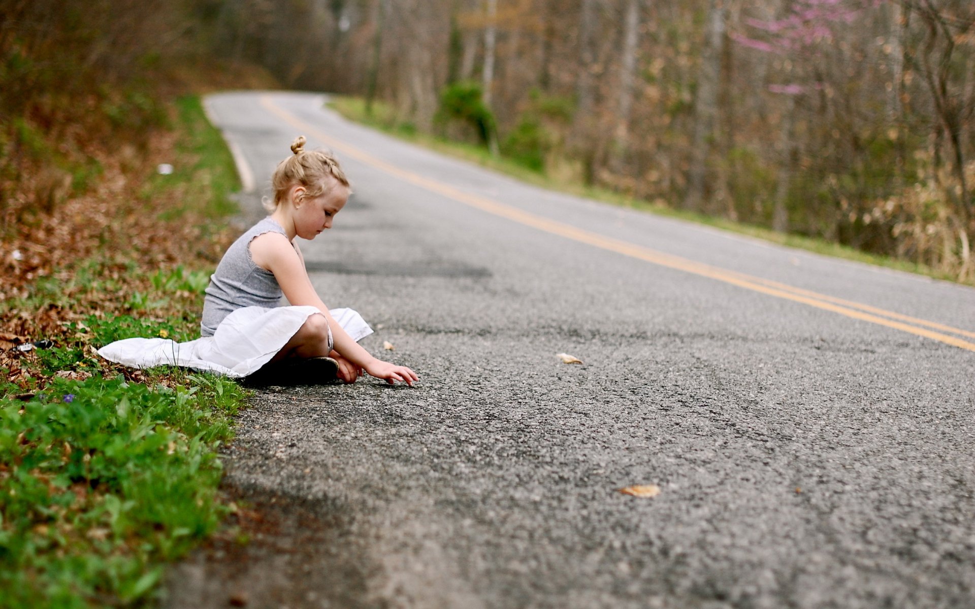 chica carretera estado de ánimo