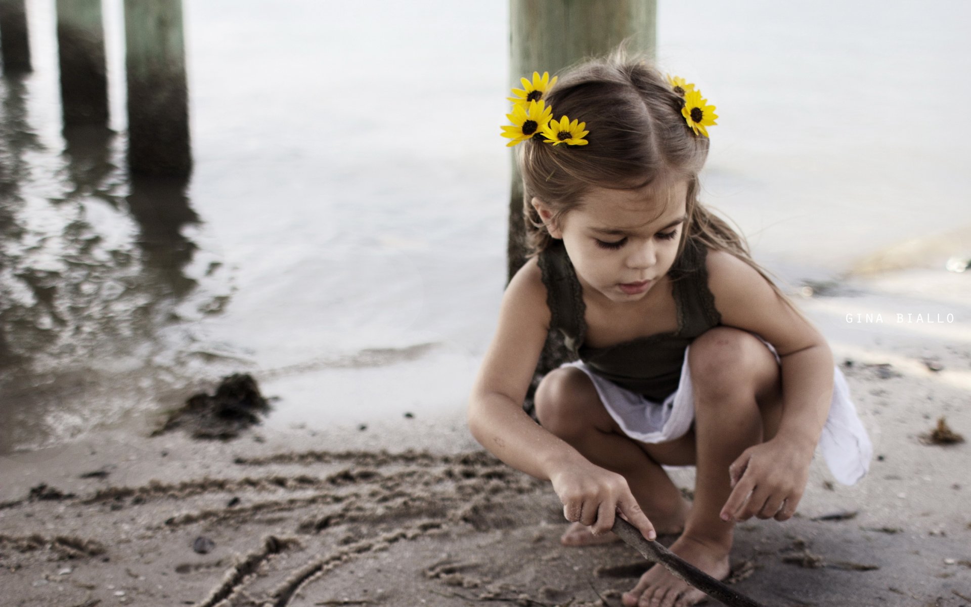 ragazza spiaggia umore