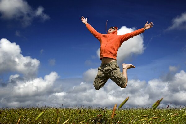 A beautiful leap into the clouds