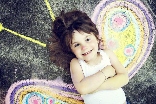 Une enfance ailée. Fille papillon