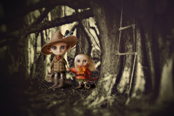 Mini vampiros en el bosque oscuro