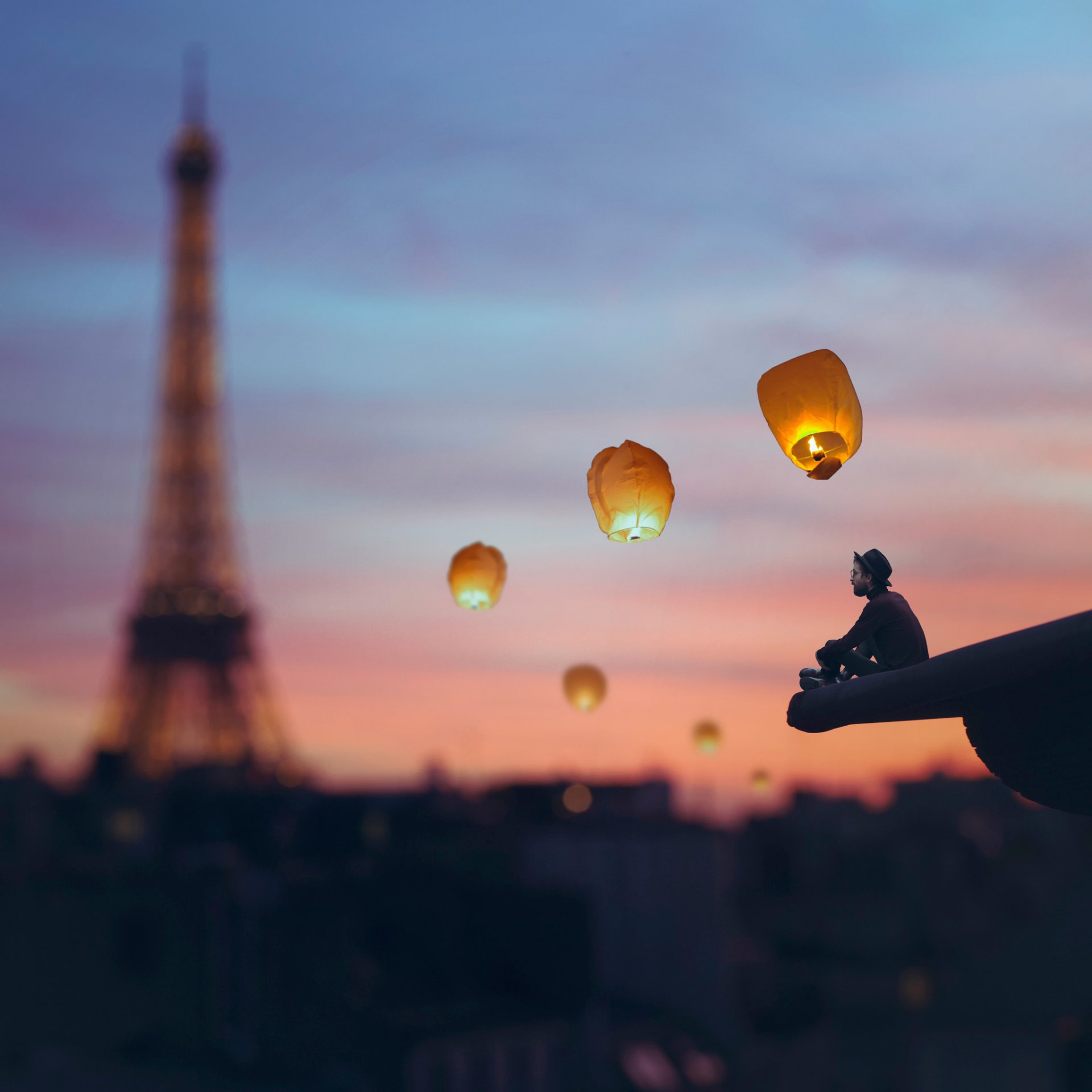 vincent bourilhon uomo cappello città parigi torre lanterne