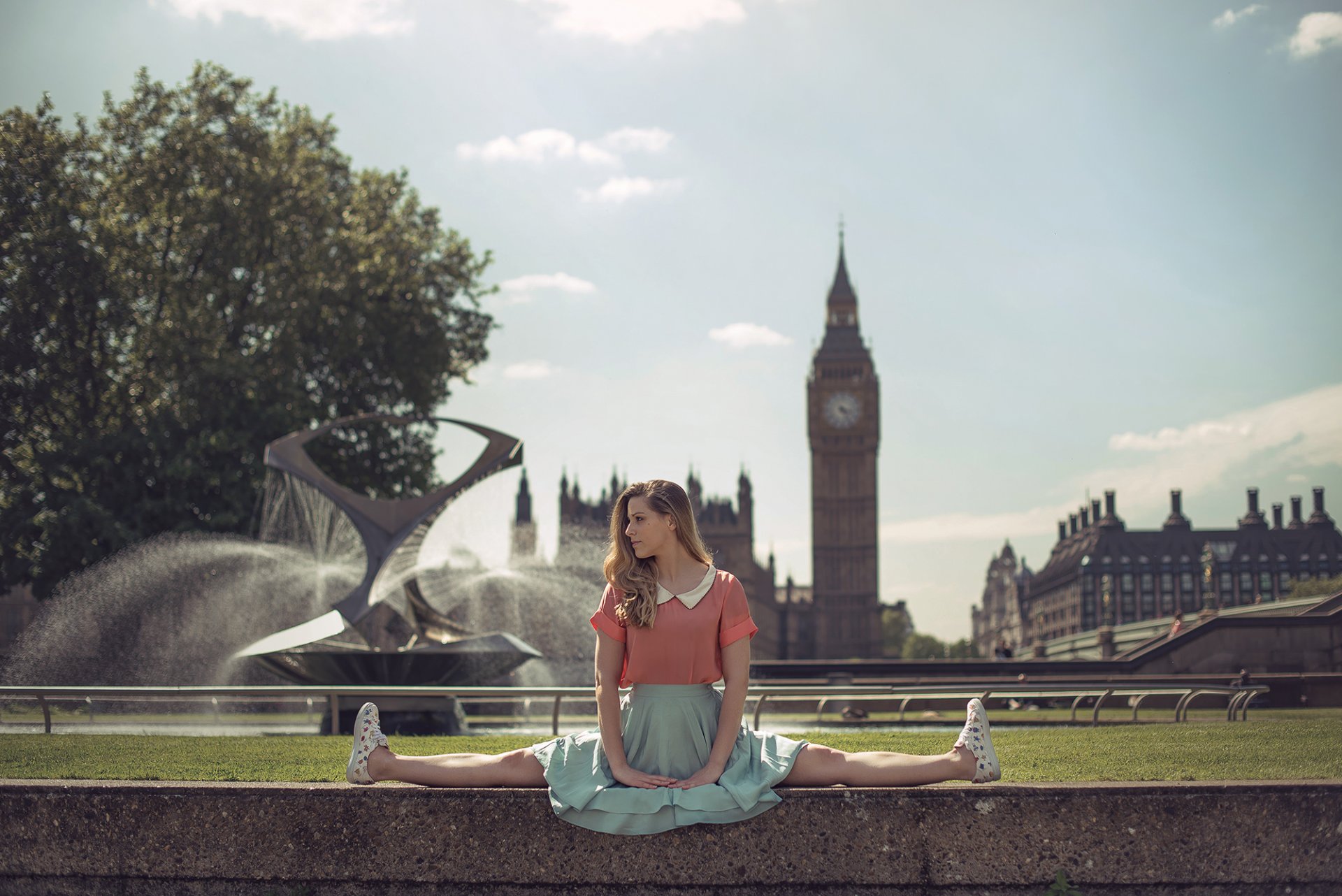 marine fauvet mädchen schnur stretching stadt london