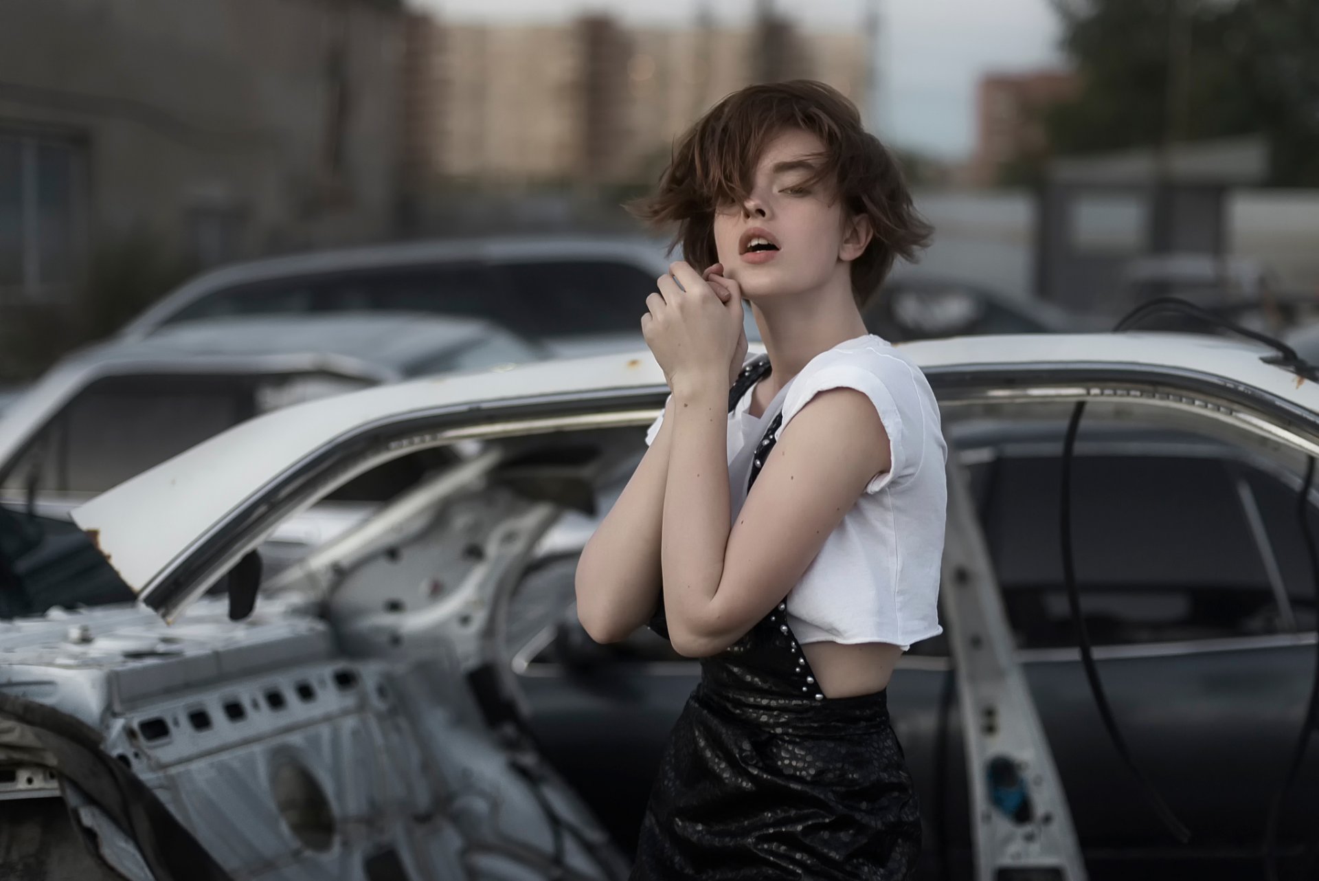 alina girl car scrap tatiana mercalova