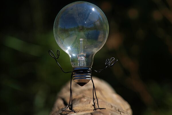 A toy made of a lamp in the bokeh technique