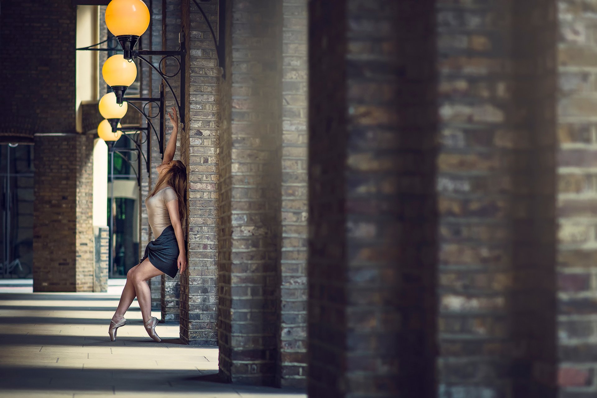 marine fauvet ballerina feet pointes dance passion