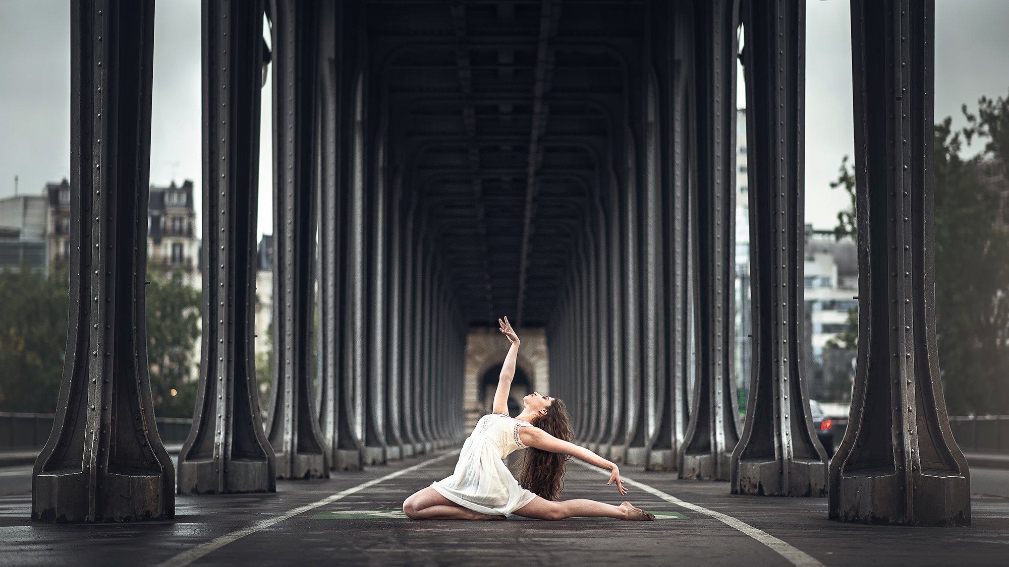 зелия la jeune fille de la ville de la danse