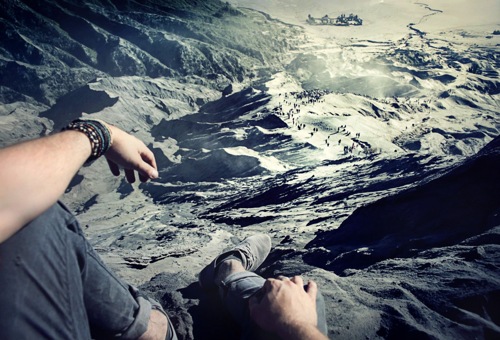 david olkarny photography photographer rock height man sitting view from above