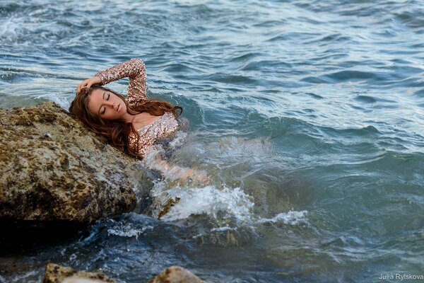 Foto di ragazze in mare su carta da parati