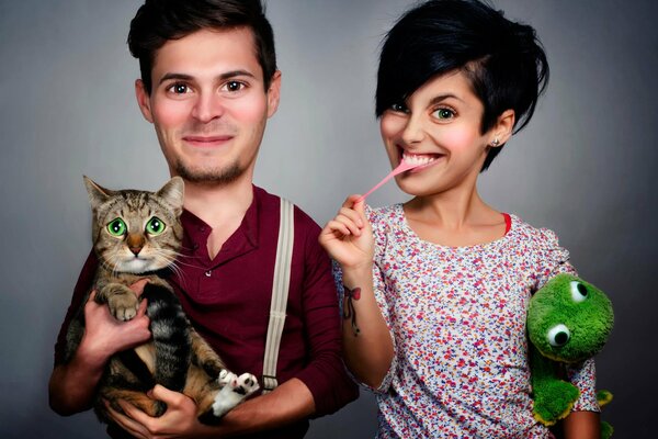 Śmieszne rodzinne zdjęcie męża żony i kota