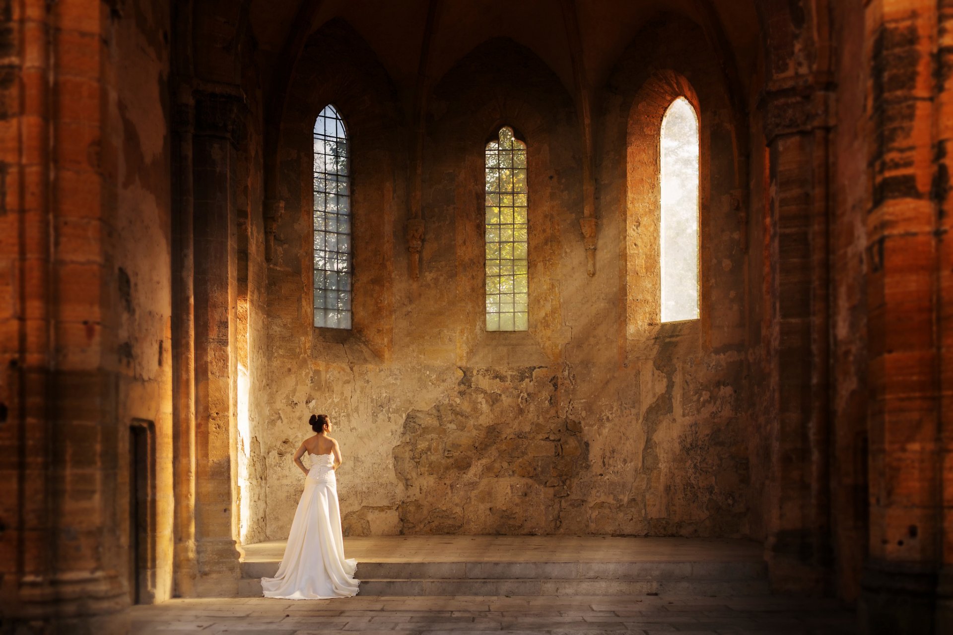 sposa chiesa sole raggi