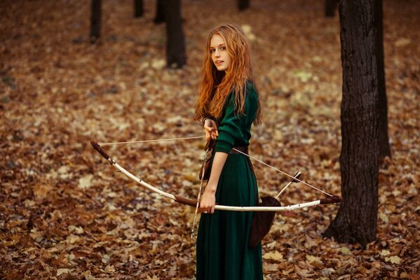 Archer Rousse dans la forêt d automne