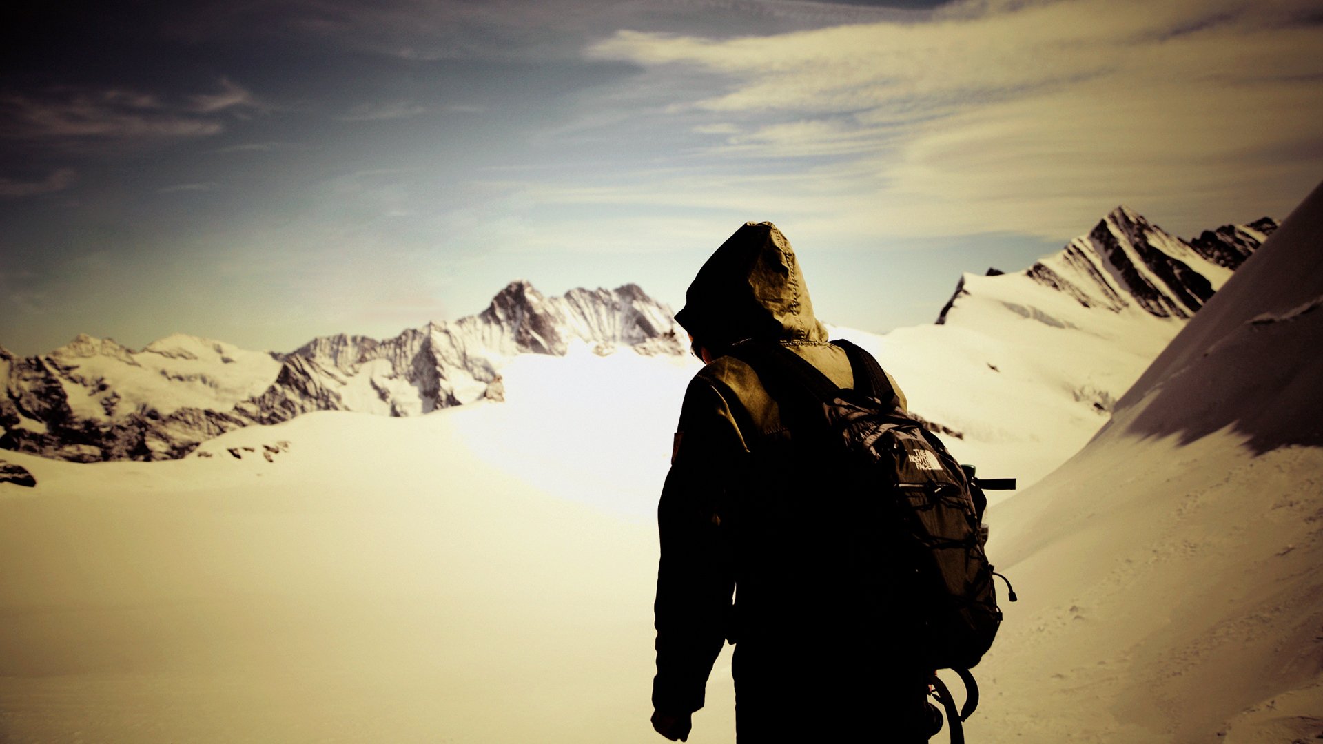 homme montagnes neige ciel liberté