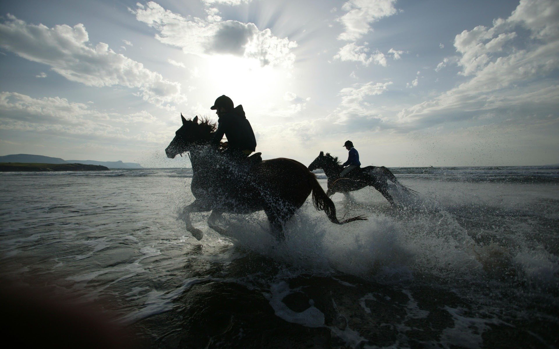 naturaleza mar playa caballos jinetes salpicaduras gotas foto fondo papel pintado imagen