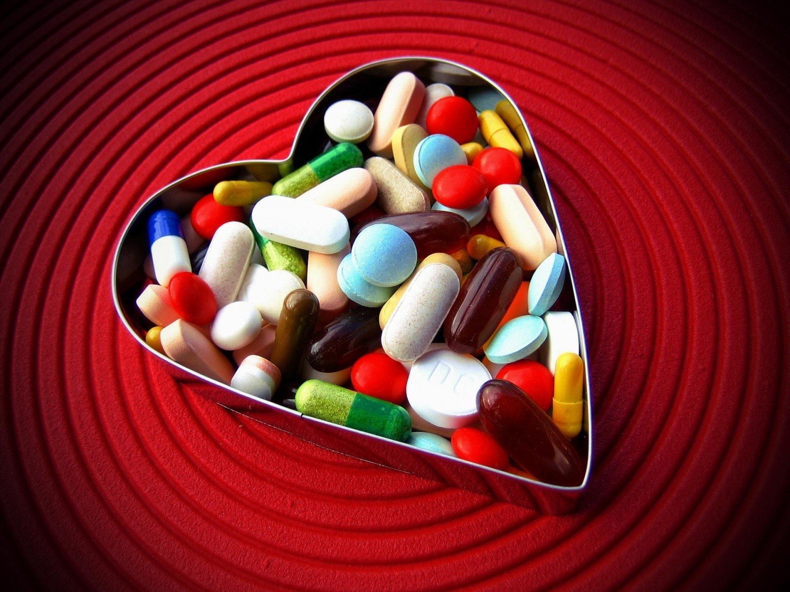 love heart tablet