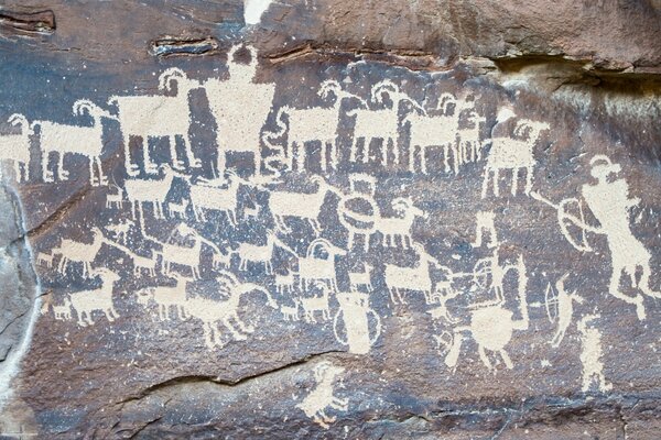 Rock paintings of ancient people