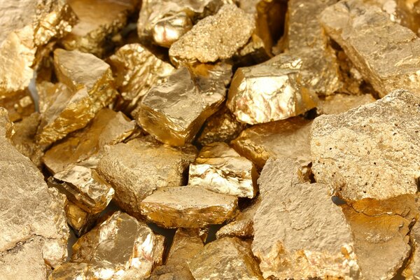 Minerały złoto kawałki złota
