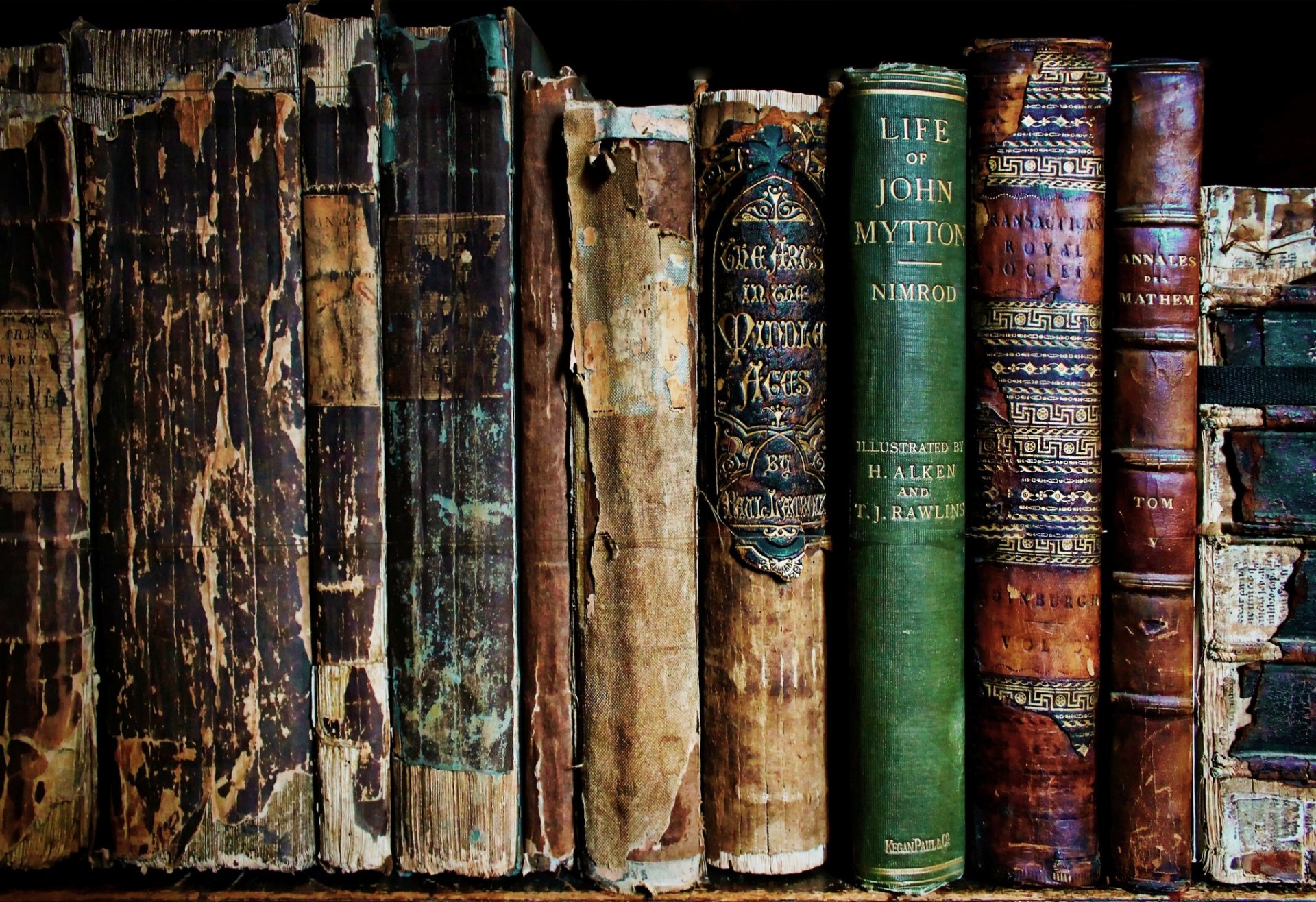 books the old worn shelf