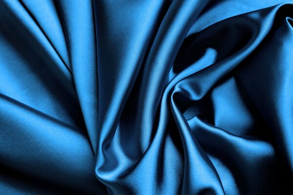 Soie bleue dans le pli