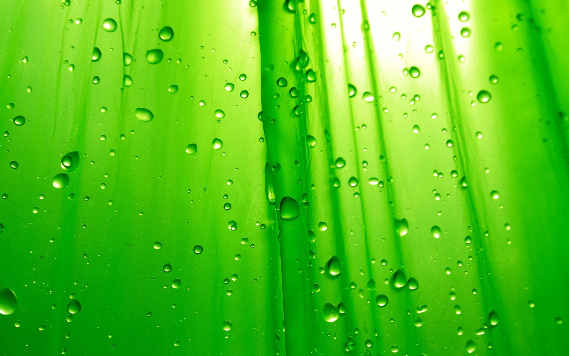 green drops background