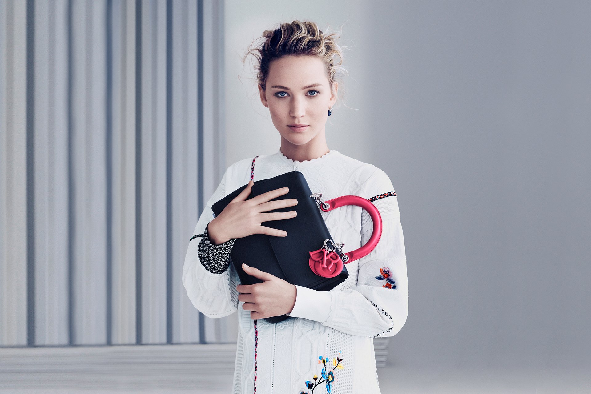 jennifer lawrence sei dior 2015