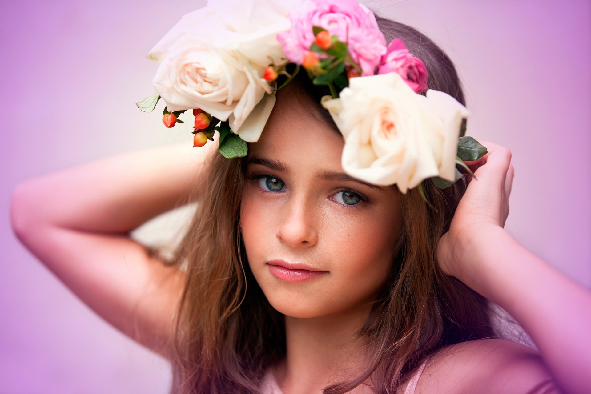 flowers girl wreath child photography