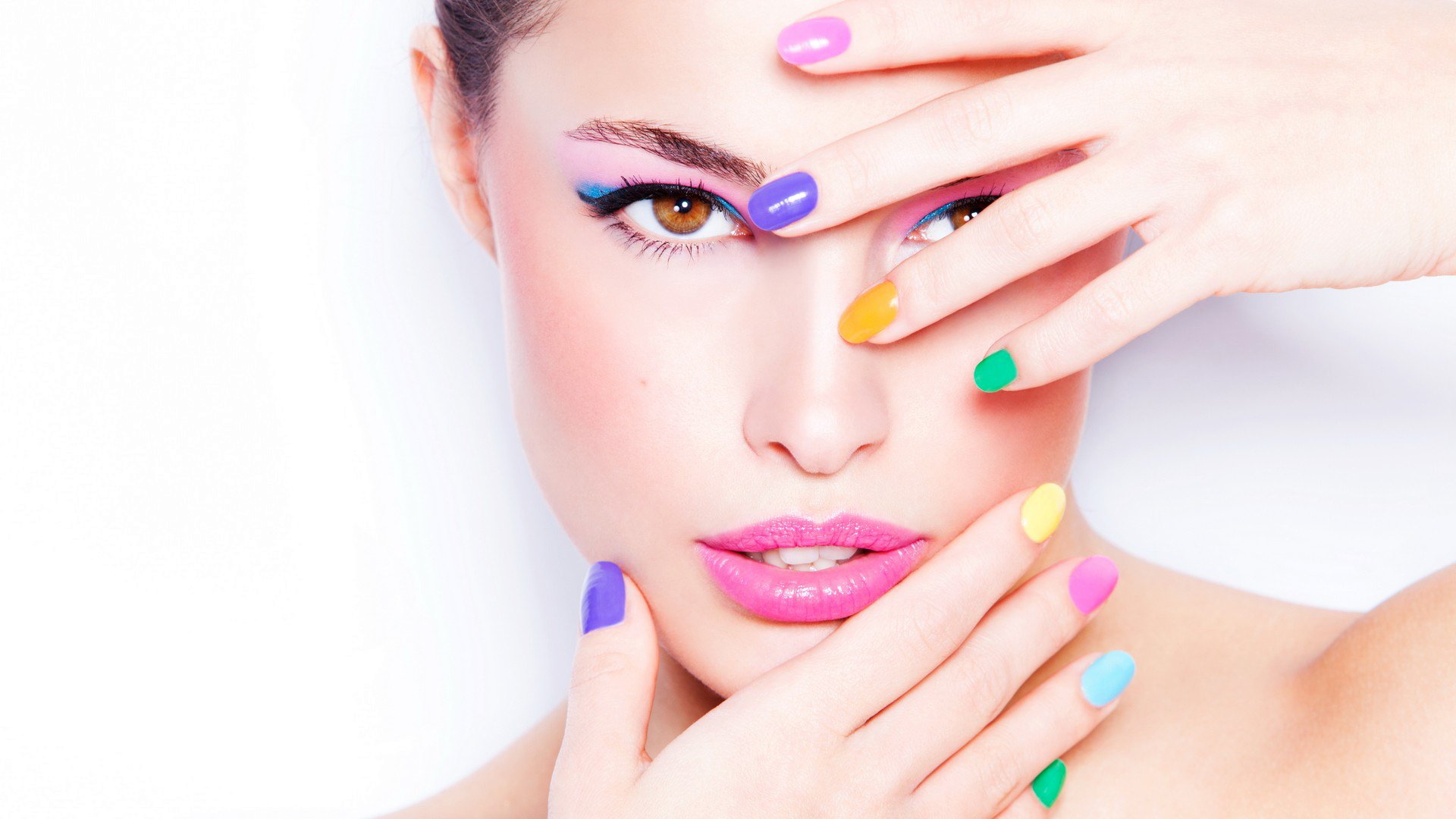 dziewczyna twarz manicure kolor usta