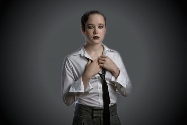 Ellen Page in unisex style