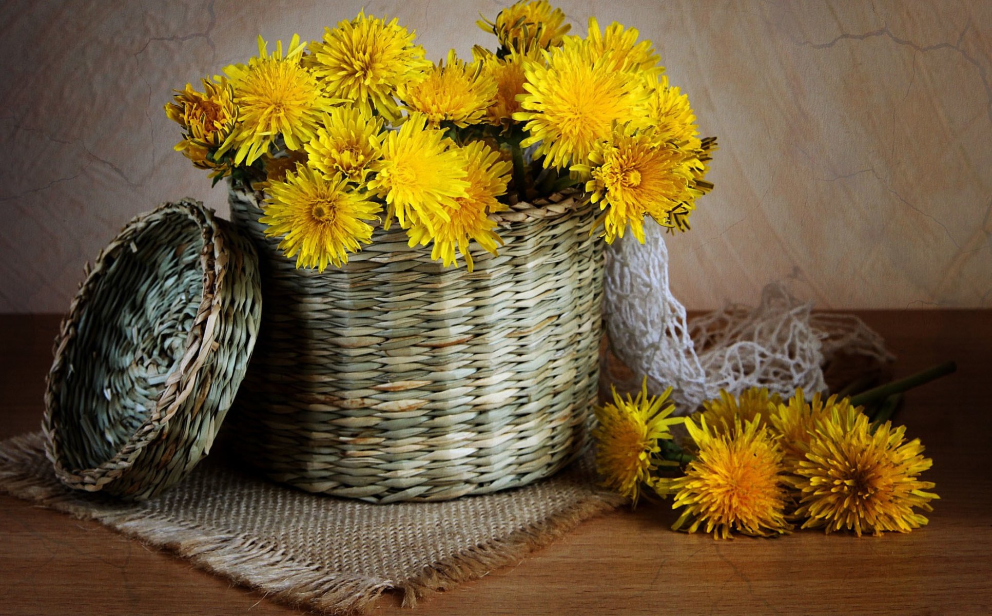 dandelions shopping wicker napkin table