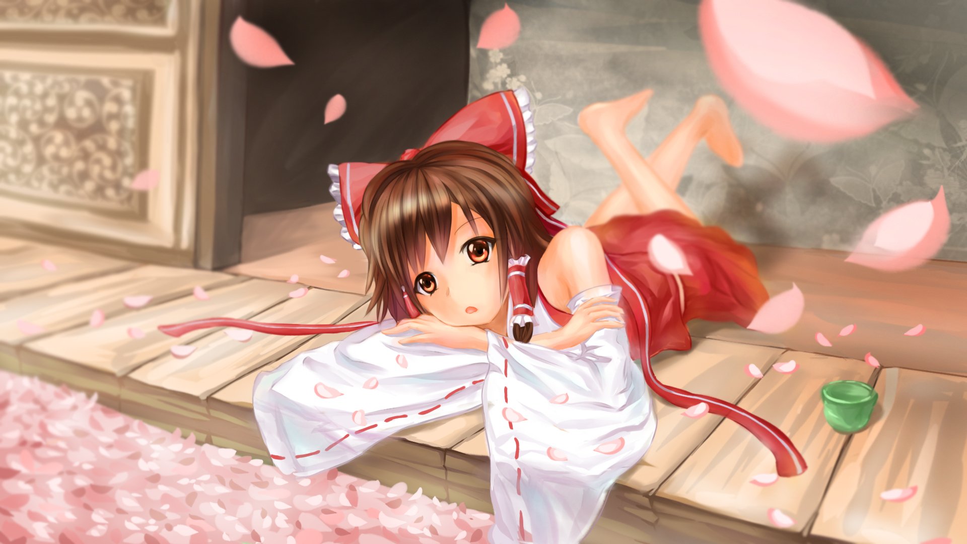 touhou hakurei reimu fille sakura pétales arc se trouve