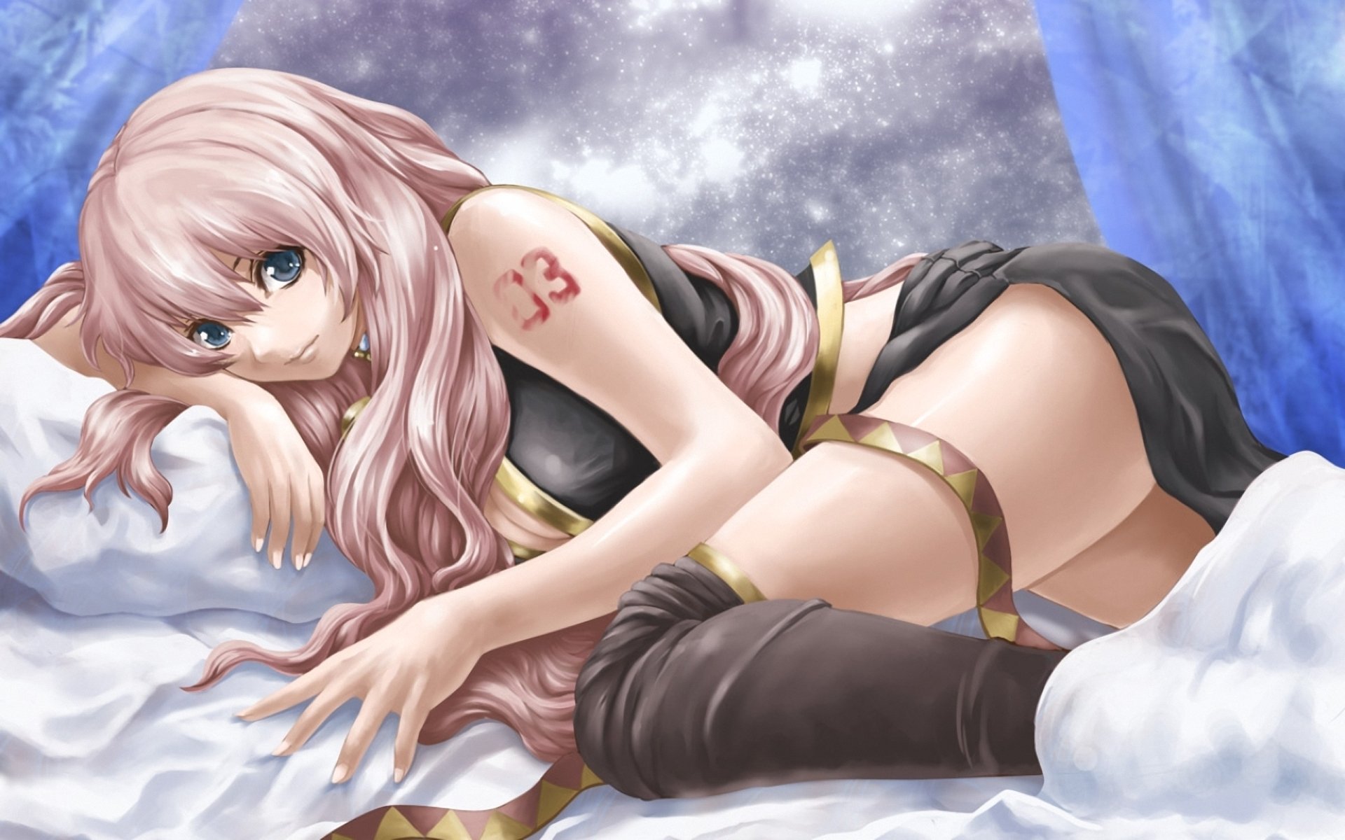 megurine luka vocaloid vocaloid mentira cama