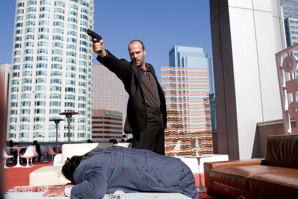 A shot from the movie Adrenaline with Jason Statham.