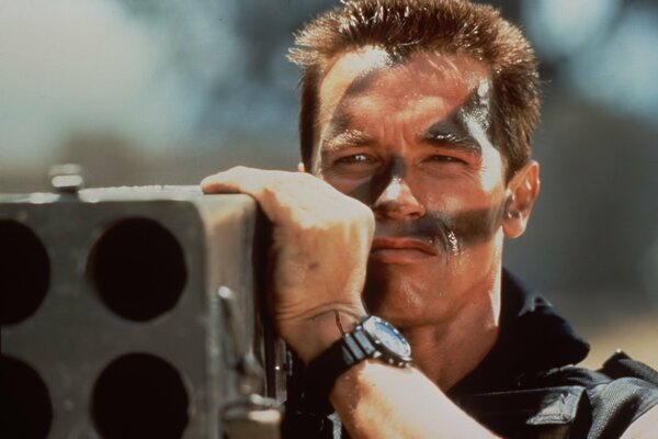 Película de acción con Arnold Schwarzenegger